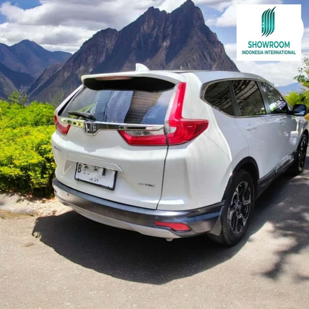 produk Mobil HONDA   CRV  TURBO METIC Tahun 2019