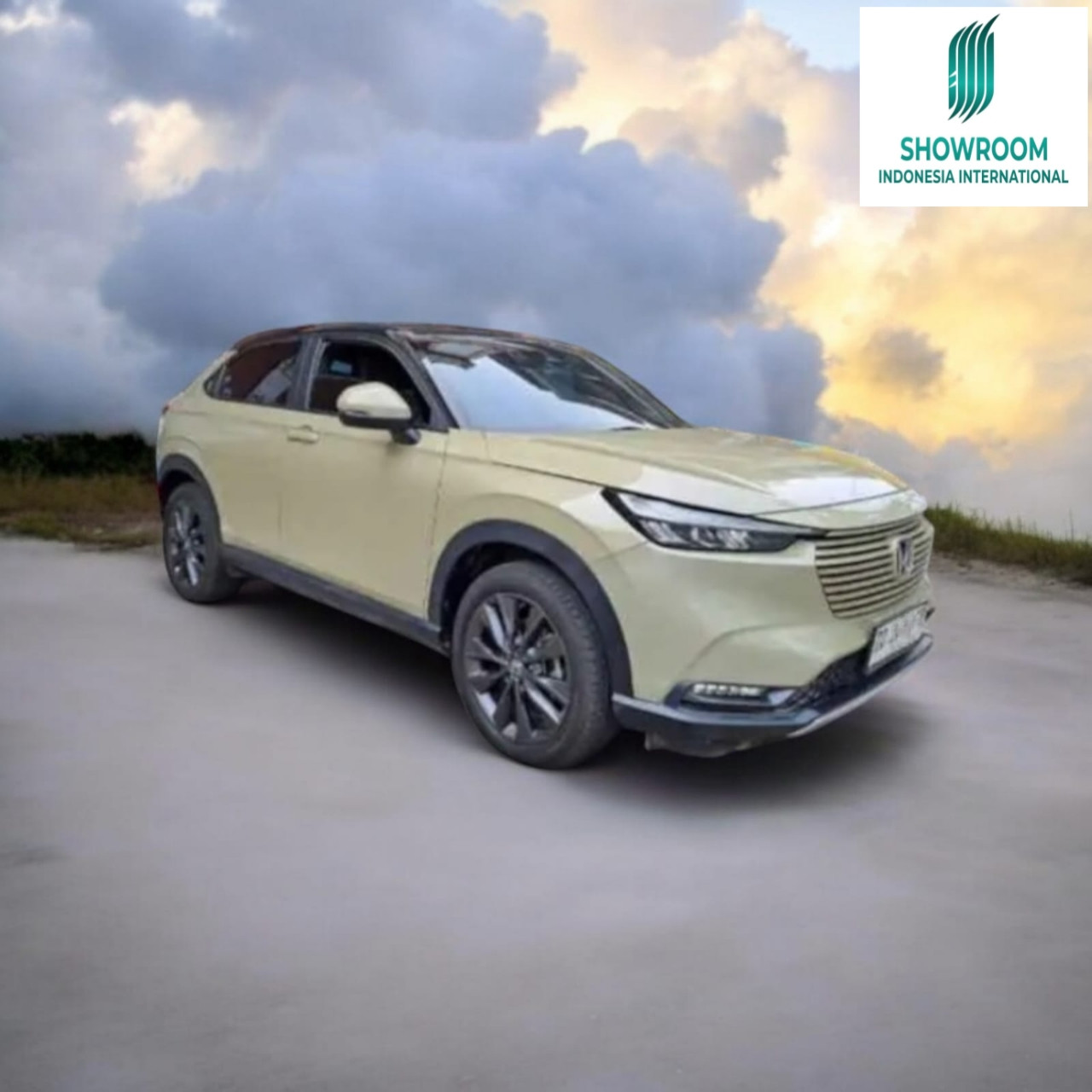 produk Mobil HONDA  ALL NEW HRV SE  Metic Tahun 2023